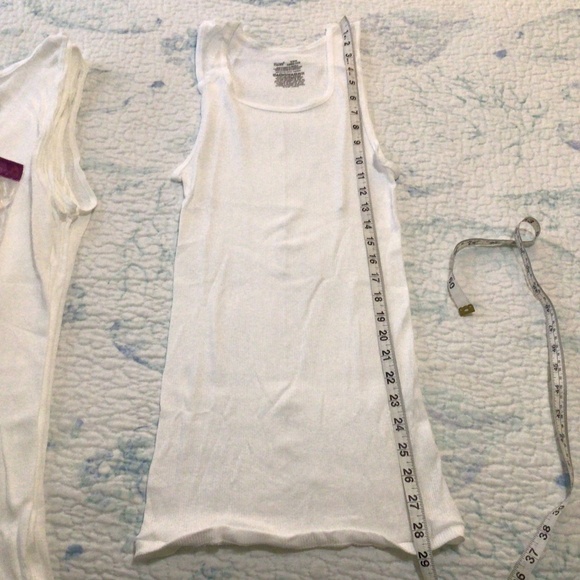 NWT - Hanes Women’s s Breathable Ribbed Tagless Tanks - Picture 4 of 6